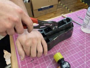 adjusting-shoe-tool-600x-300x225