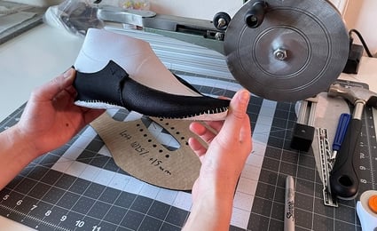 holding-laser-cut-soul-625x399-1