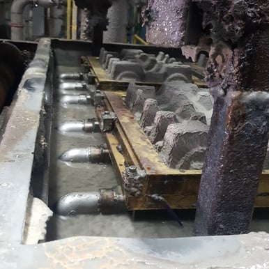 Tray in pulp tank