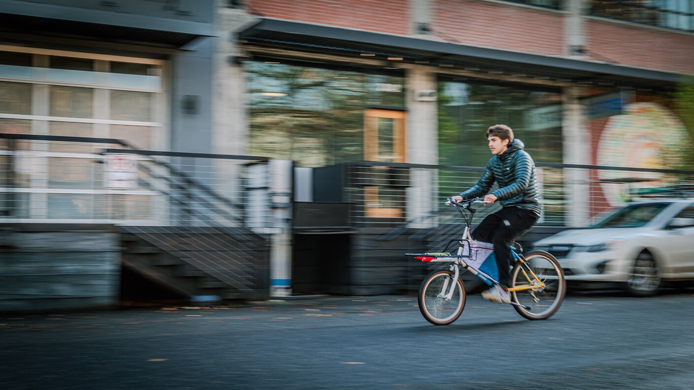 Avi rides cargo bike design
